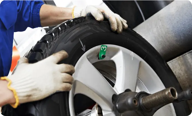 Mobile tyre balancing